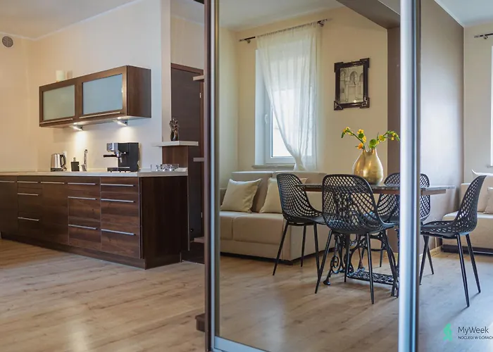 Wysokie Himalaje, Myweek Διαμέρισμα Polanica-Zdrój